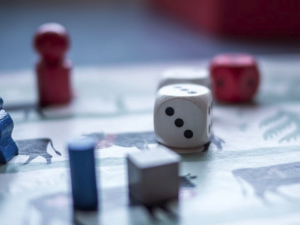2017-09-05 06_02_18-Free stock photo of blur, board game, business