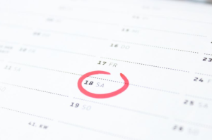 2017-12-20 09_20_58-Tilt Photography of Calendar Schedule Number 18 · Free Stock Photo