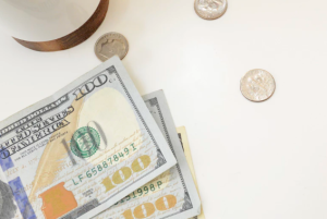 2019-02-15 21_49_01-Money Styled Stock Photo photo by Katie Harp - Pinterest Manager (@kharp) on Uns