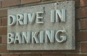 2019-10-20 22_48_07-Drive in bankking signage photo – Free Text Image on Unsplash