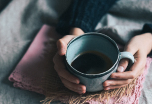 2019-12-12 21_00_10-person holding green mug photo – Free Coffee Image on Unsplash