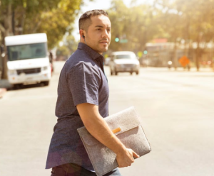 2020-01-02 19_55_23-Man Holding Folder Crossing the Road · Free Stock Photo