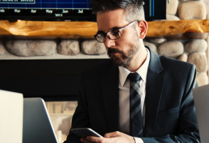 2020-01-27 22_30_23-Man in Black Holding Phone · Free Stock Photo