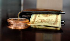 2020-02-24 20_29_36-Brown Leather Bifold Wallet With Banknotes Sticking Out · Free Stock Photo