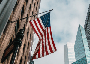 2020-05-10 19_59_56-low angle photo of flag of U.S.A photo – Free City Image on Unsplash