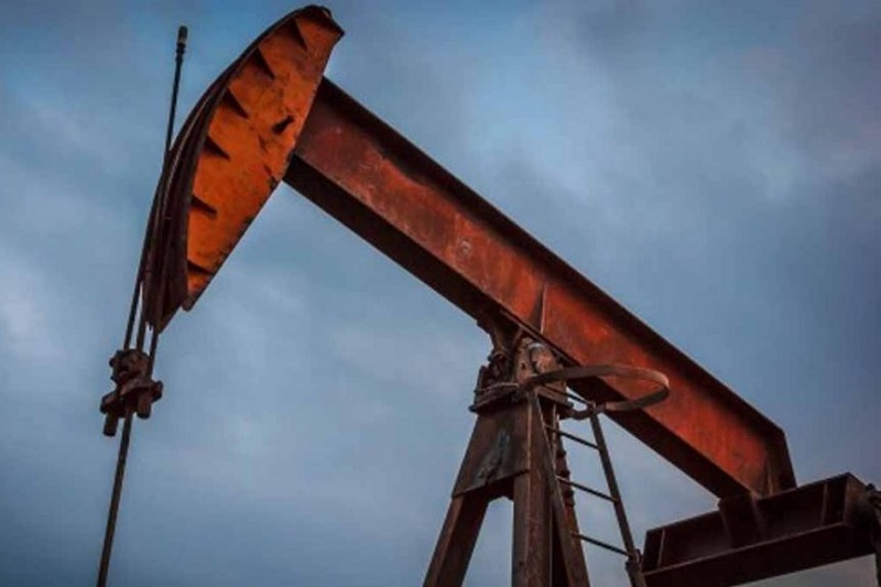 3 Oil Stocks To Buy No Matter If Crude Prices Rise Or Fall Zen Money News